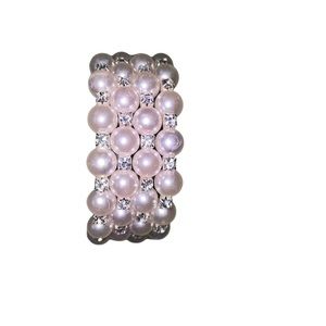 Cosmetic jewelry bracelet